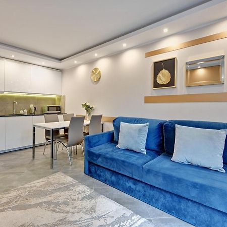 Flatbook Apartments Waterlane Island Spa With Riverview 格但斯克 外观 照片