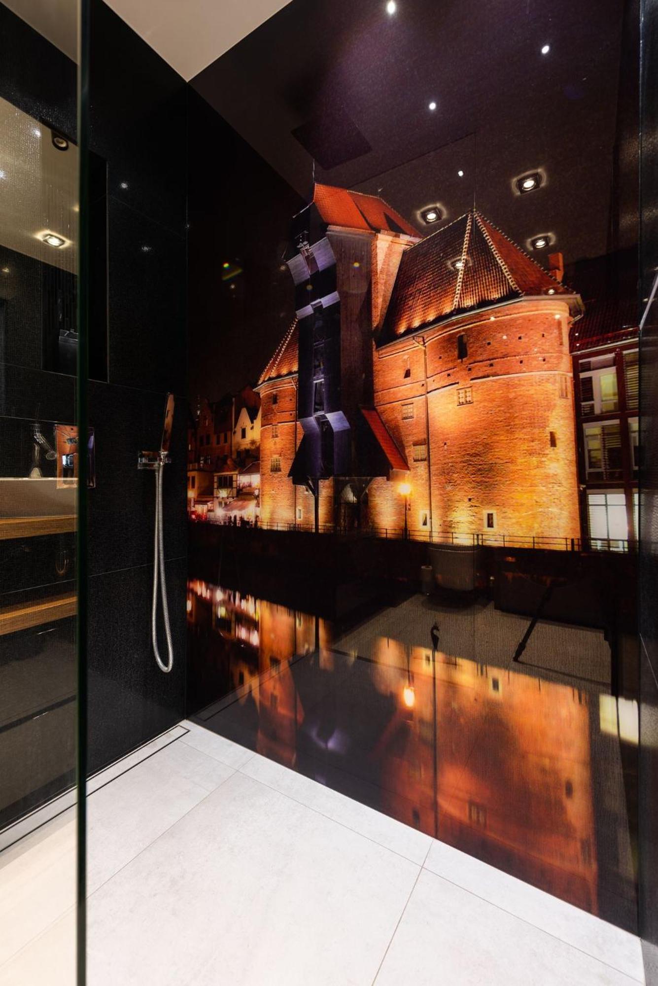 Flatbook Apartments Waterlane Island Spa With Riverview 格但斯克 外观 照片