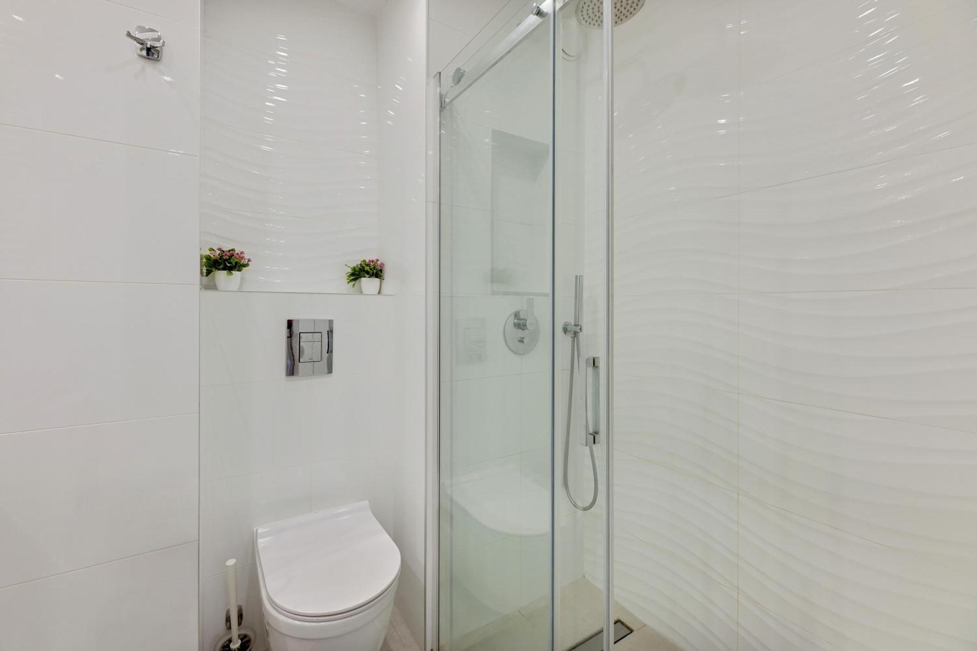 Flatbook Apartments Waterlane Island Spa With Riverview 格但斯克 外观 照片